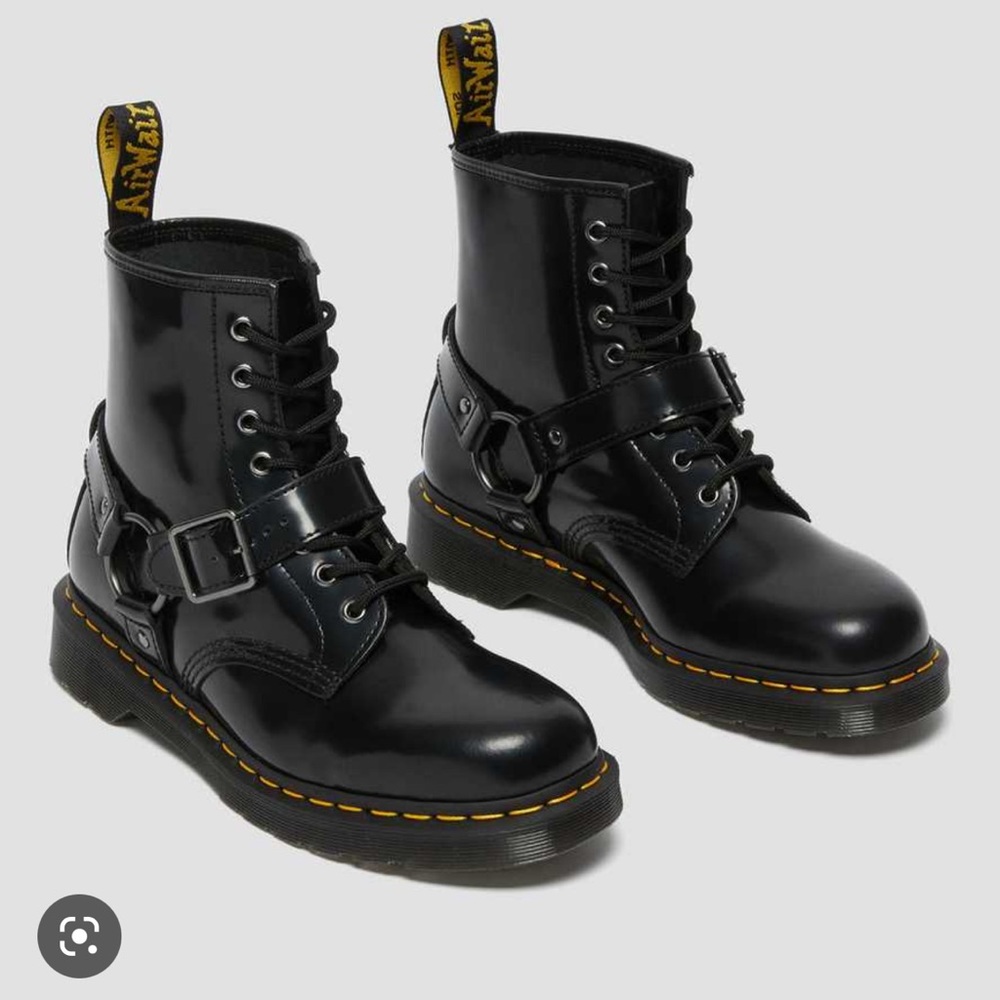 Doc Martens 1460 harness boot